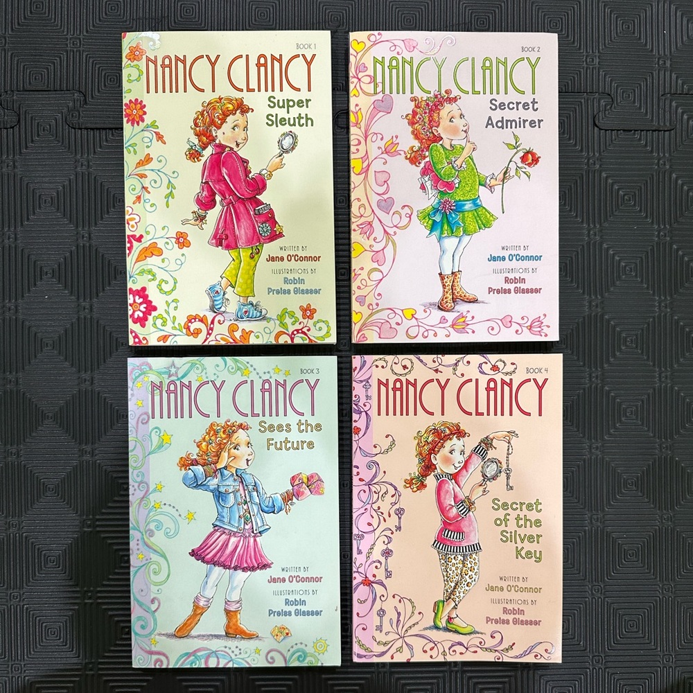 Fancy Nancy: Nancy Clancy's Ultimate Chapter Book Quartet: Books 1 -  4